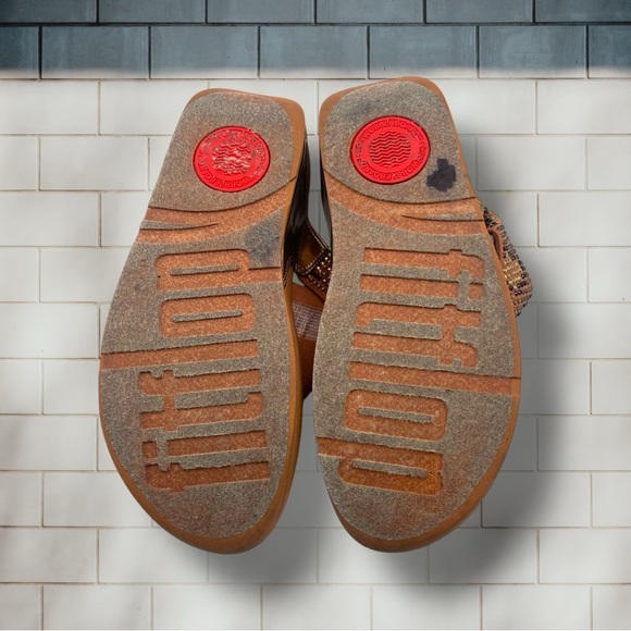 FitFlop Women's Lulu Crystal Leopard Toe-Post Sandals Size 7 - Picture 12 of 14